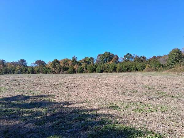 6 Acres of Land for Sale in Bybee, Tennessee