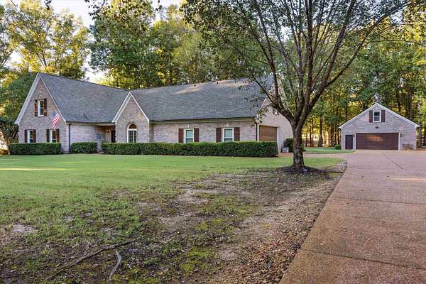 4 Acres of Land with Home for Sale in Cordova, Tennessee