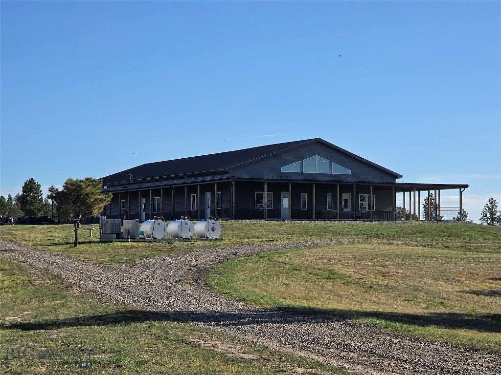 160 Acres of Land with Home for Sale in Hysham, Montana