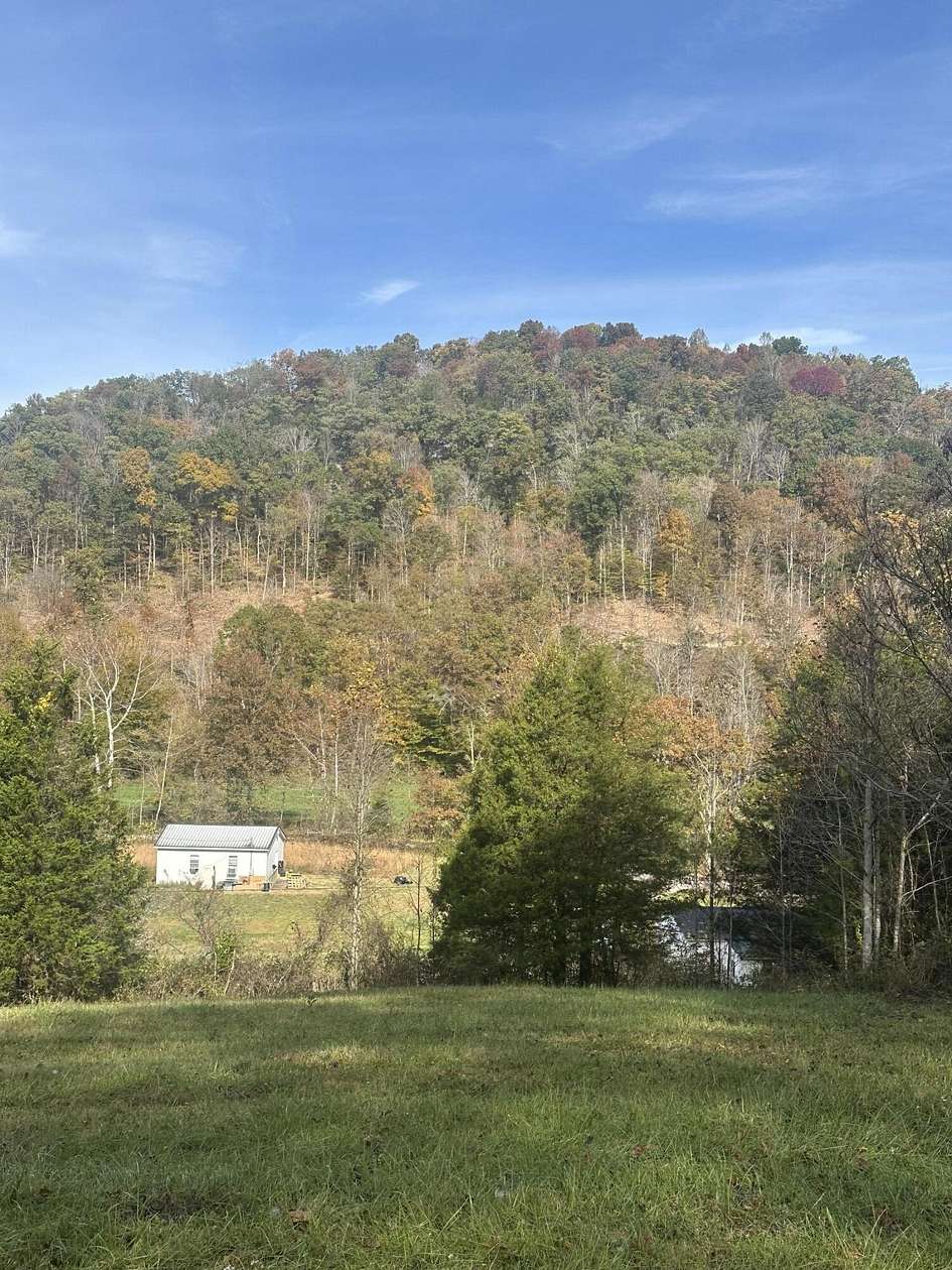 1.36 Acres of Residential Land for Sale in Mount Vernon, Kentucky