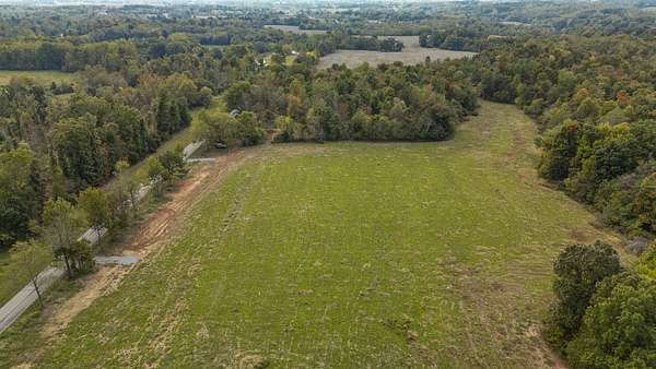 7.36 Acres of Residential Land for Sale in Westmoreland, Tennessee