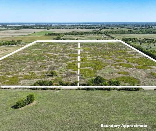 25.3 Acres of Land for Sale in Commerce, Texas