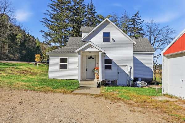 48.3 Acres of Land with Home for Sale in Red Wing, Minnesota - LandSearch