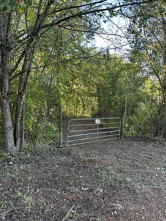 7.26 Acres of Residential Land for Sale in Sweetwater, Tennessee
