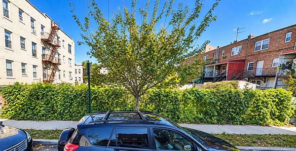0.15 Acres of Residential Land for Sale in Bronx, New York
