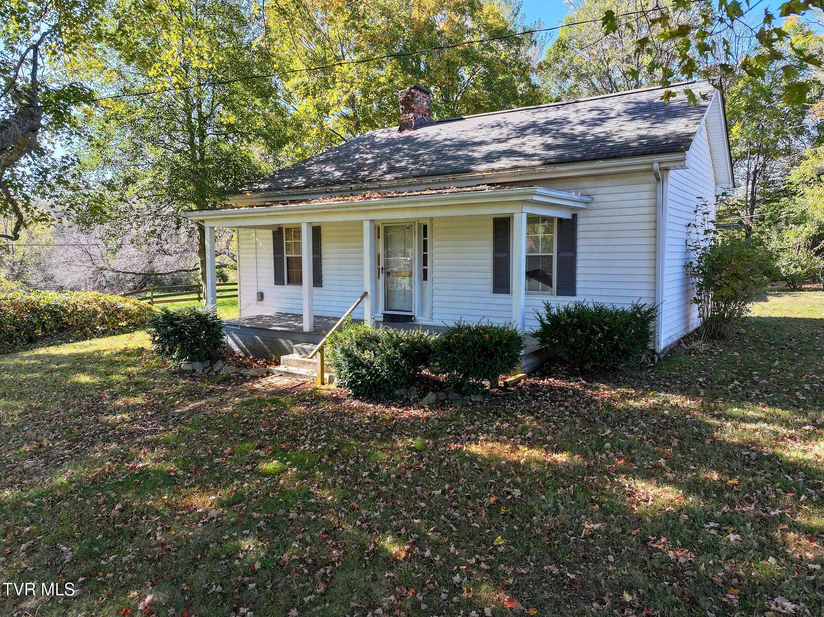 29.7 Acres of Land with Home for Sale in Greeneville, Tennessee