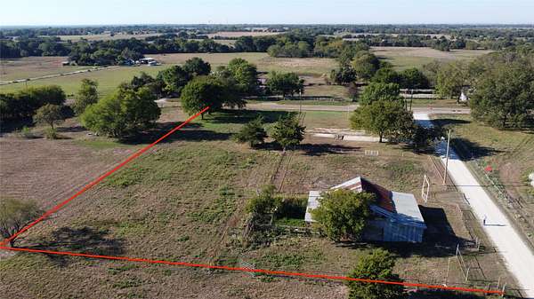 2 Acres of Residential Land for Sale in Terrell, Texas