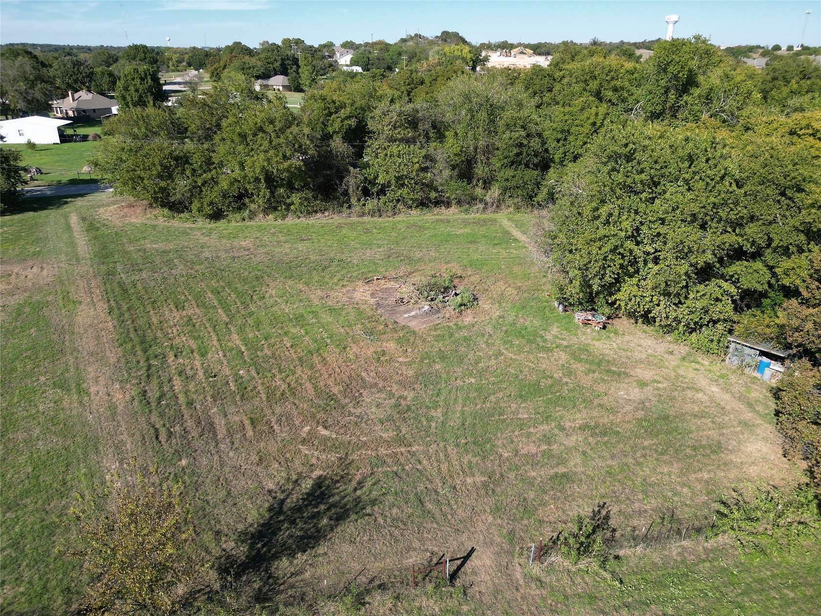 2 Acres of Land for Sale in Weatherford, Texas