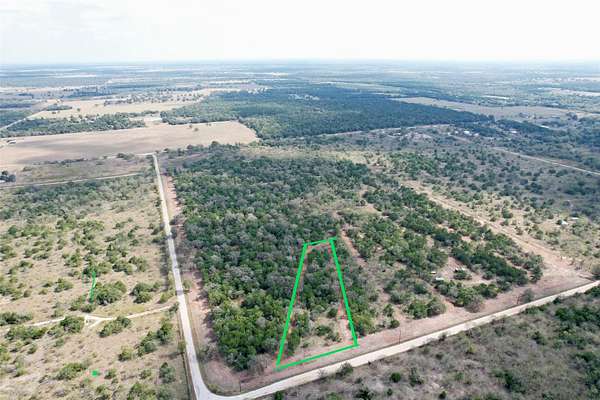 1.18 Acres of Residential Land for Sale in Flatonia, Texas