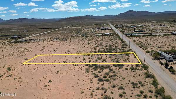 1 Acre of Land for Sale in El Paso, Texas