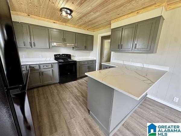 Land with Home for Lease in La Fayette, Alabama