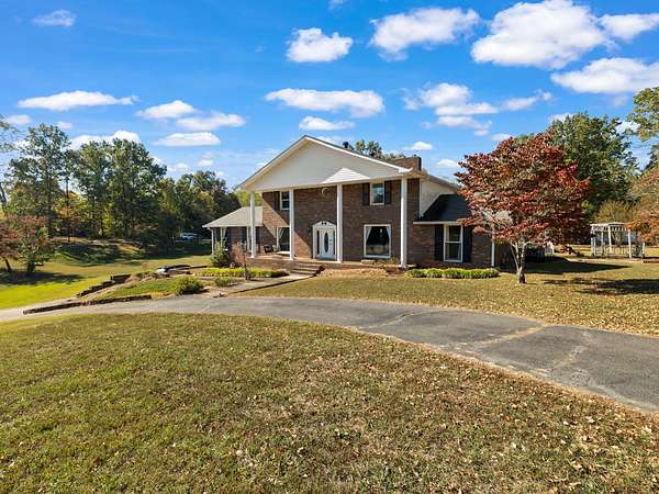 3 Acres of Land with Home for Sale in Chapmansboro, Tennessee