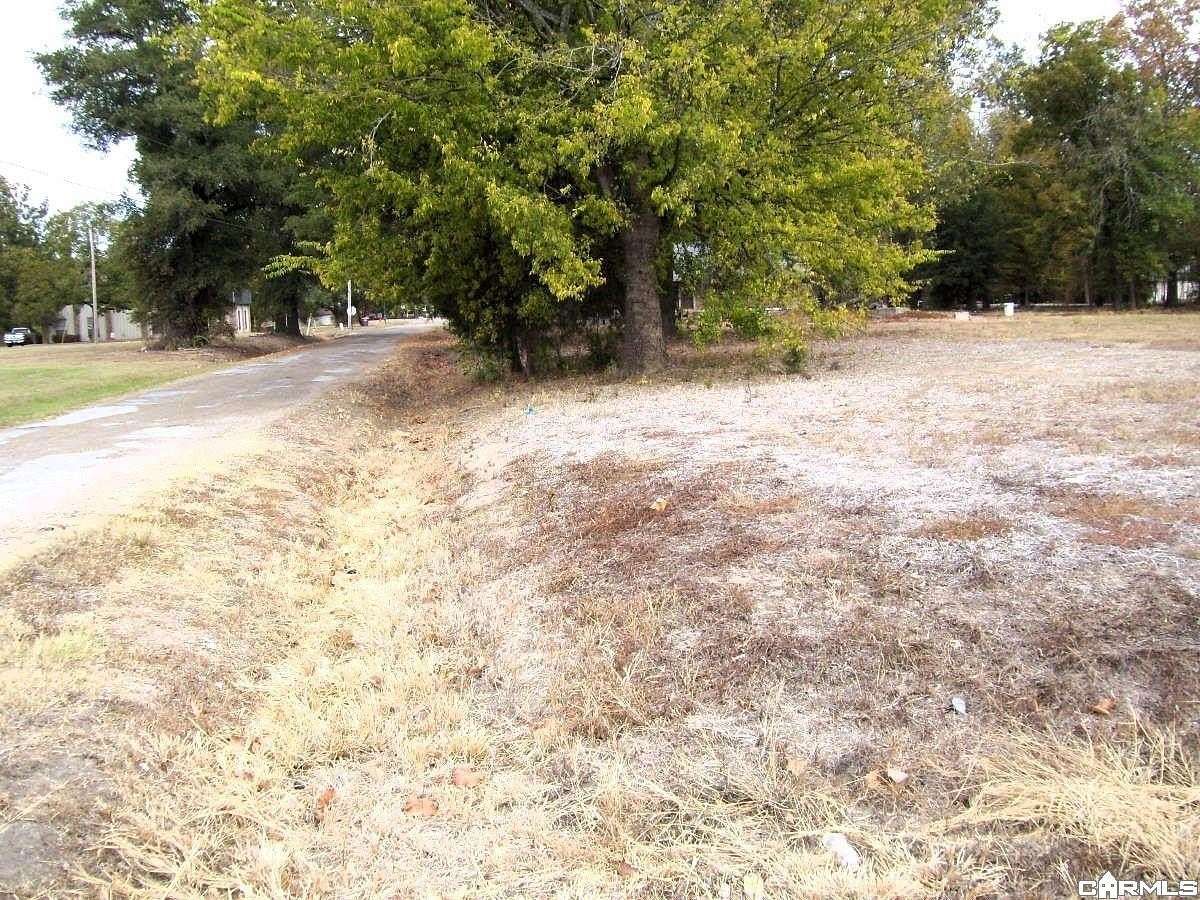 1.7 Acres of Mixed-Use Land for Sale in Ashdown, Arkansas