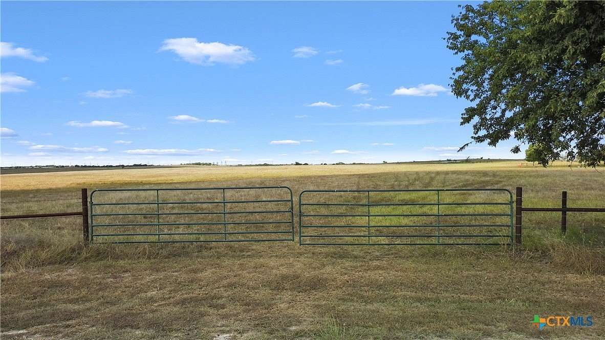 75 Acres of Land for Sale in Milford, Texas