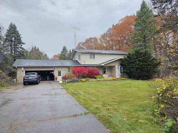 8.64 Acres of Land with Home for Sale in Mosinee, Wisconsin