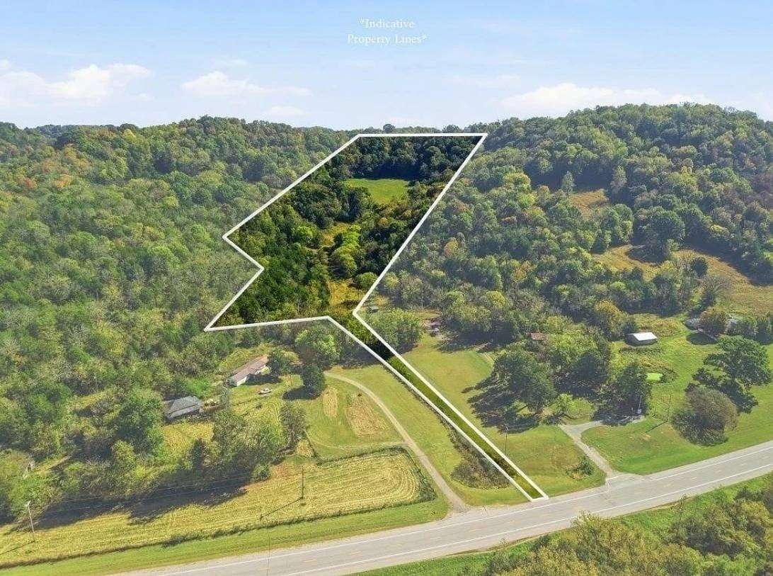 16 Acres of Land for Sale in Gainesboro, Tennessee