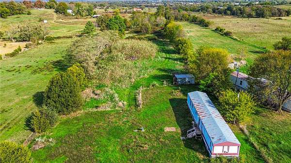 5 Acres of Land with Home for Sale in Lincoln, Arkansas