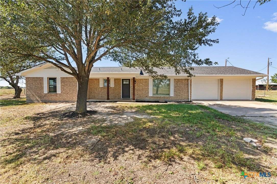 2.5 Acres of Land with Home for Sale in Temple, Texas