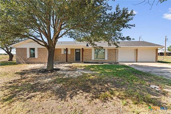 2.5 Acres of Land with Home for Sale in Temple, Texas