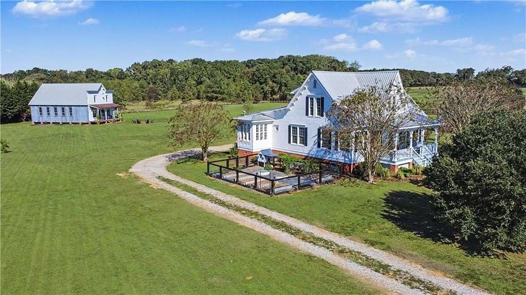 5 Acres of Land with Home for Sale in Watkinsville, Georgia