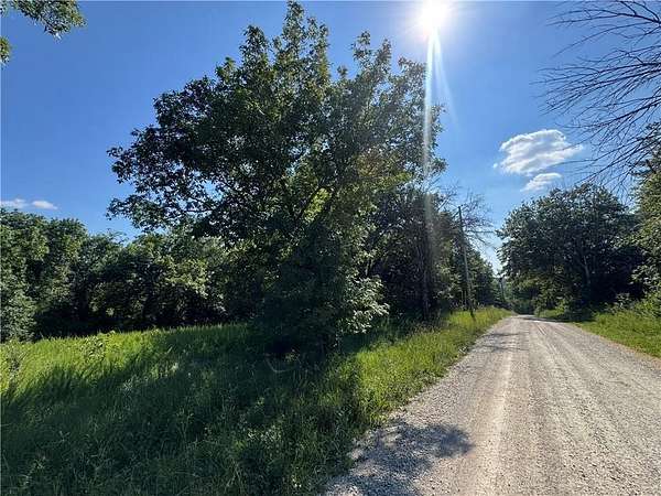 0.22 Acres of Residential Land for Sale in Excelsior Springs, Missouri