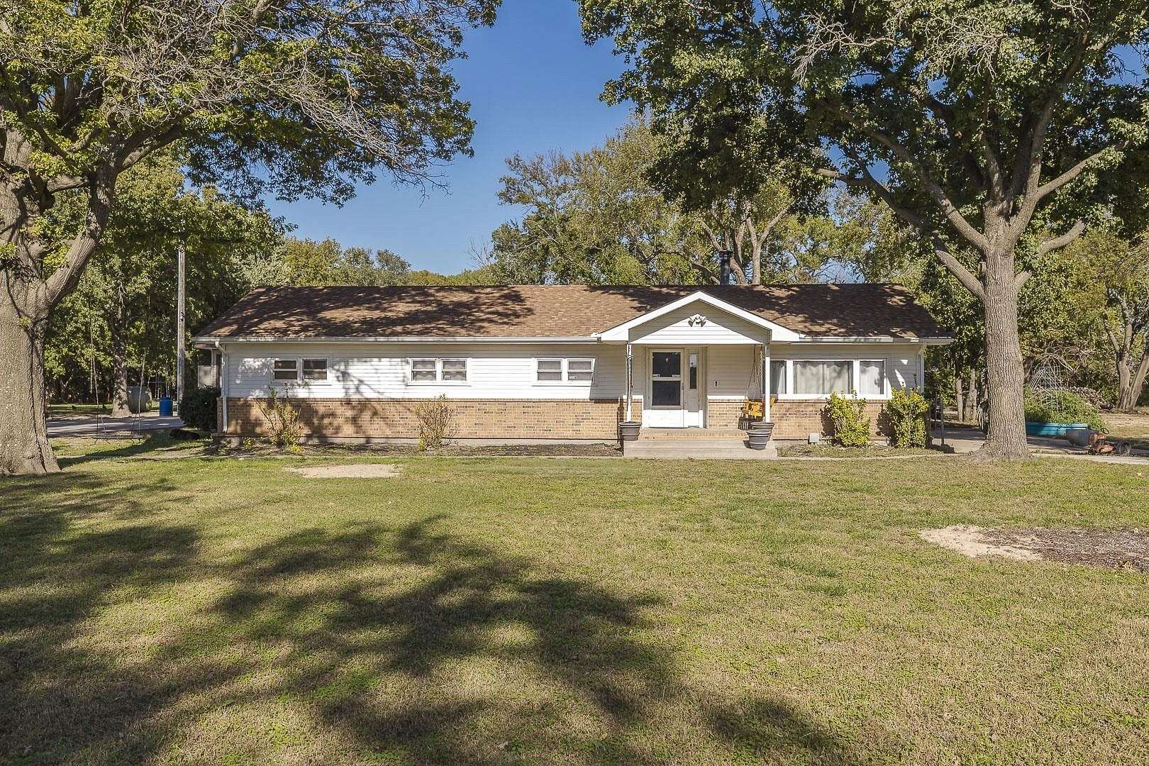 2 Acres of Land with Home for Auction in Clearwater, Kansas
