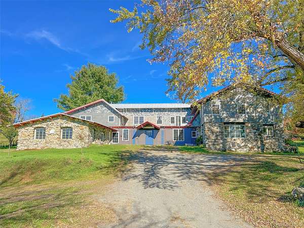 6 Acres of Land with Home for Sale in Millbrook, New York