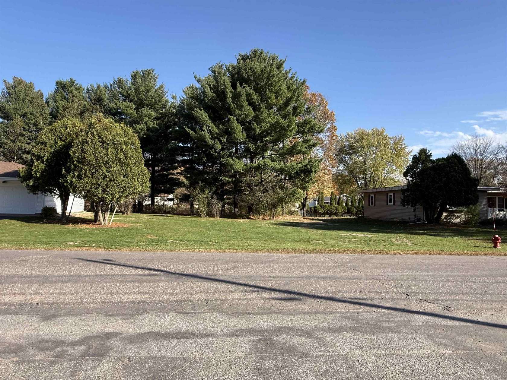 0.33 Acres of Land for Sale in Wausau, Wisconsin