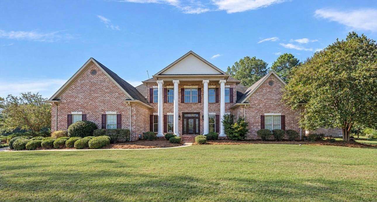 37 Acres of Recreational Land with Home for Sale in Grenada, Mississippi