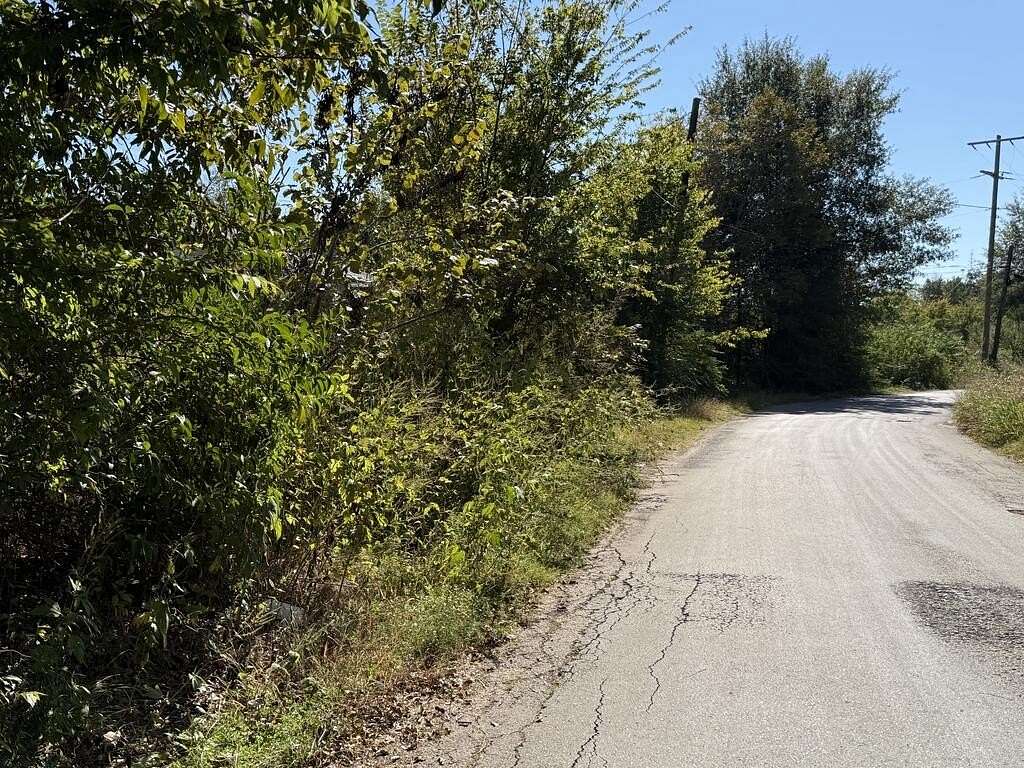 0.12 Acres of Residential Land for Sale in Crockett, Texas