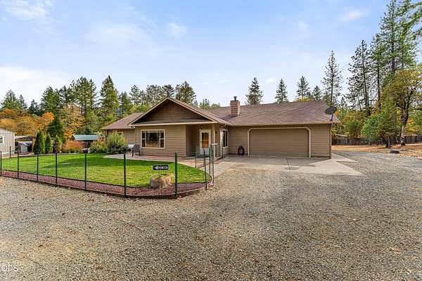 5 Acres of Land with Home for Sale in Williams, Oregon