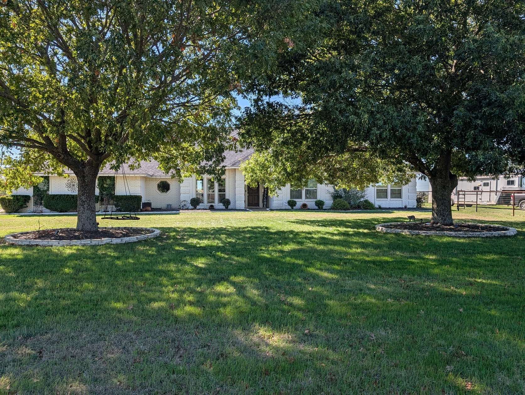 2.7 Acres of Land with Home for Sale in Fort Worth, Texas