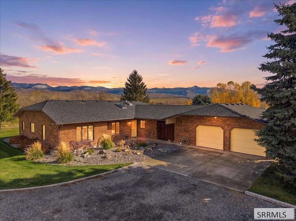 10.3 Acres of Land with Home for Sale in Salmon, Idaho