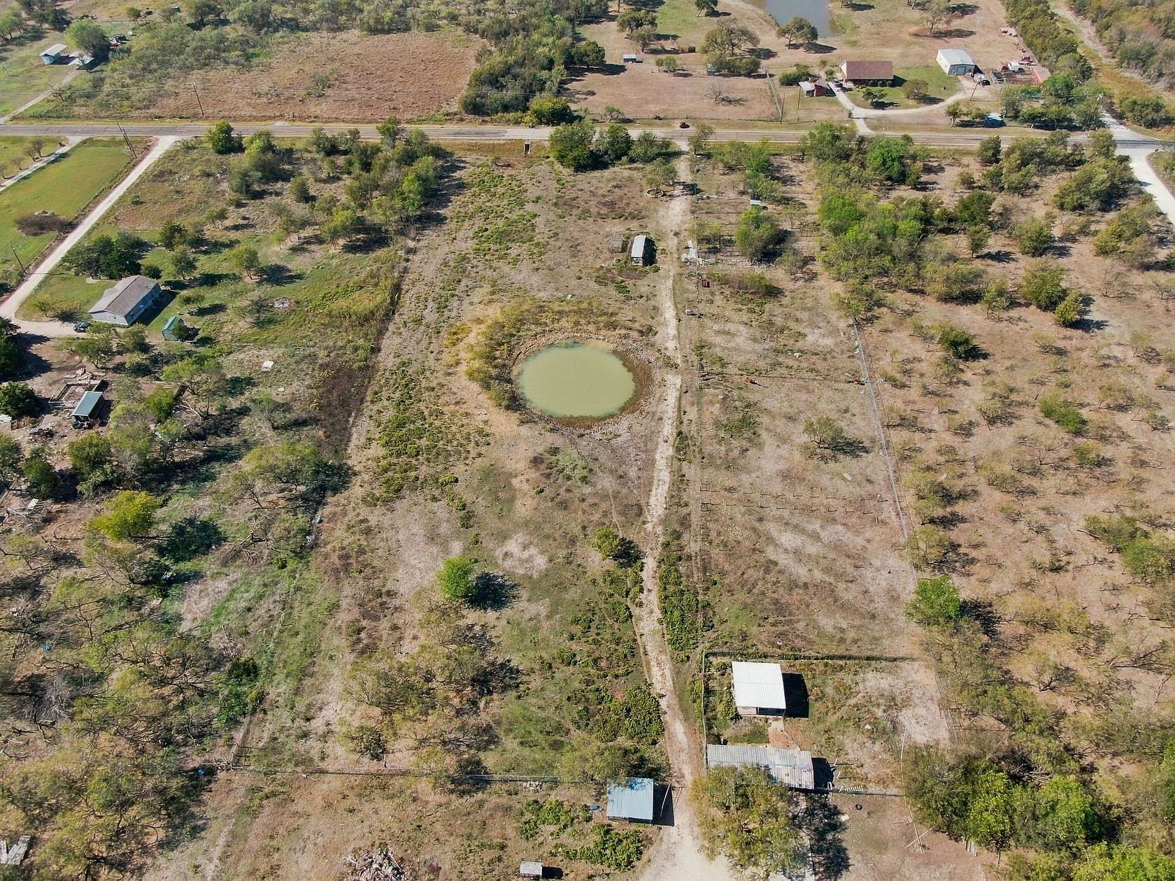 5.52 Acres of Land for Sale in Frost, Texas