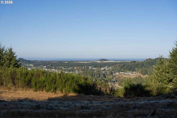 29.2 Acres of Land for Sale in Lakeside, Oregon