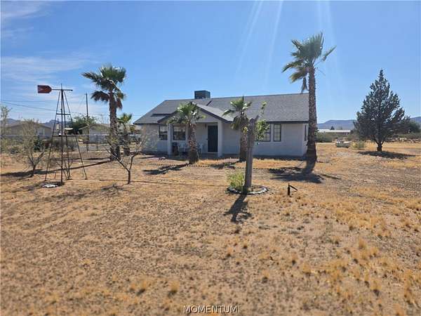 2.1 Acres of Land with Home for Sale in Golden Valley, Arizona