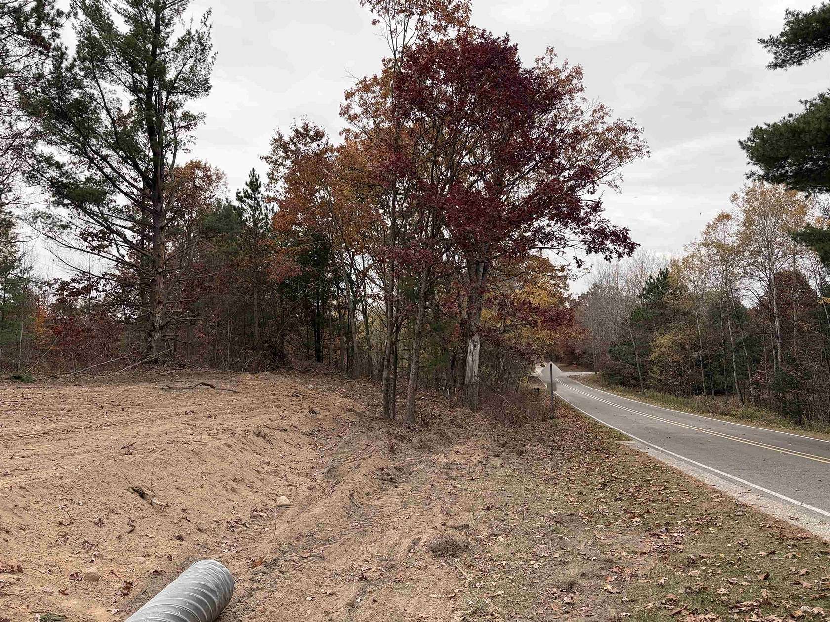 1 Acre of Residential Land for Sale in Harrison, Michigan