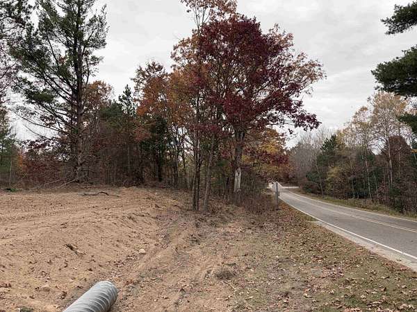 1 Acre of Residential Land for Sale in Harrison, Michigan