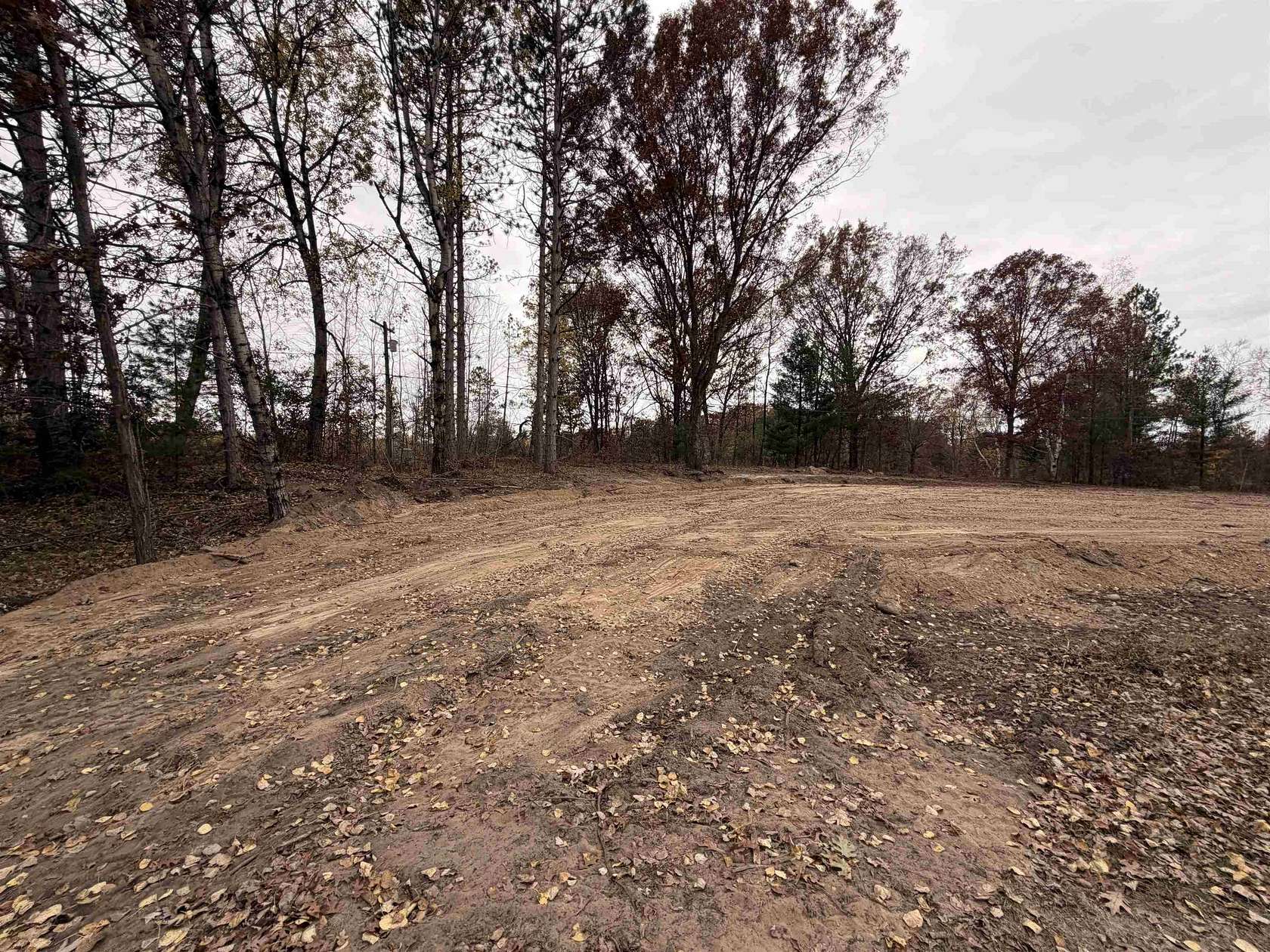 1 Acre of Residential Land for Sale in Harrison, Michigan