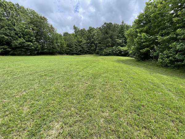 3.49 Acres of Residential Land for Sale in Paris, Tennessee