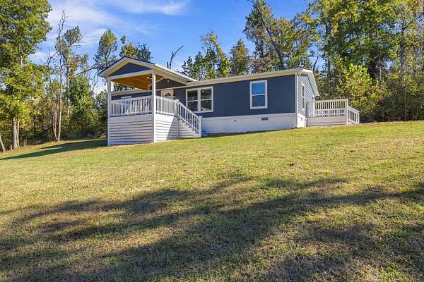 1.8 Acres of Land with Home for Sale in Clarksville, Tennessee