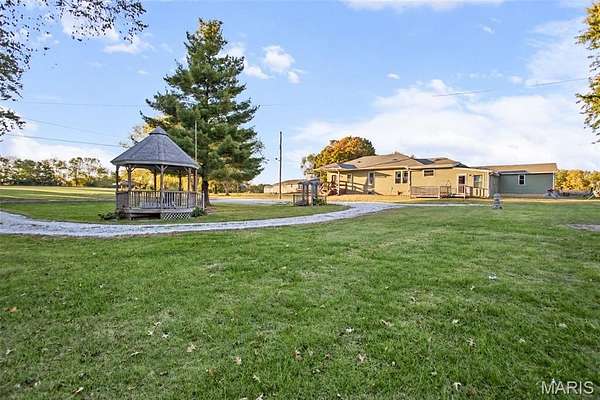 3.3 Acres of Land with Home for Sale in Roodhouse, Illinois