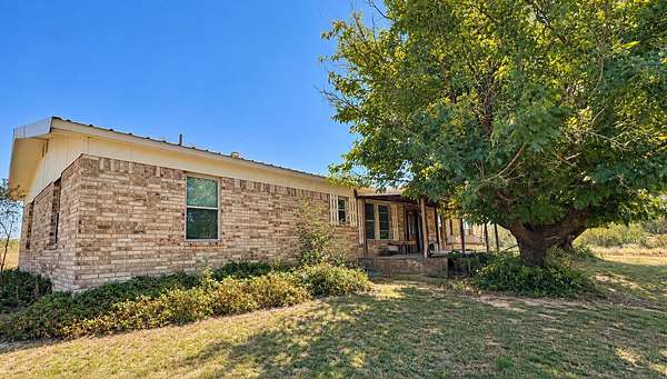 4 Acres of Land with Home for Sale in Hedley, Texas