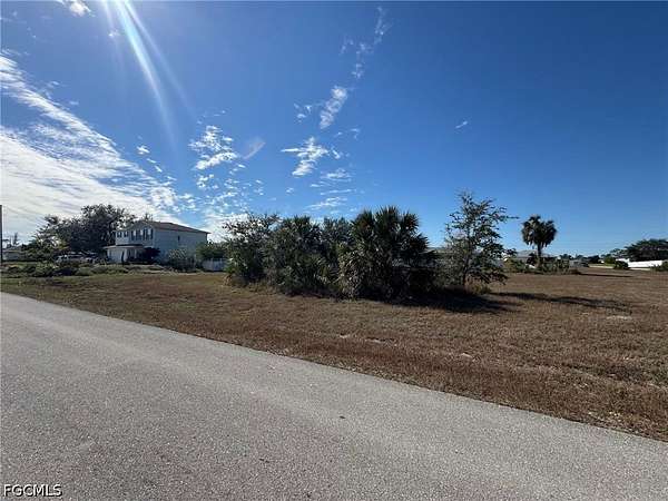 0.34 Acres of Residential Land for Sale in Cape Coral, Florida