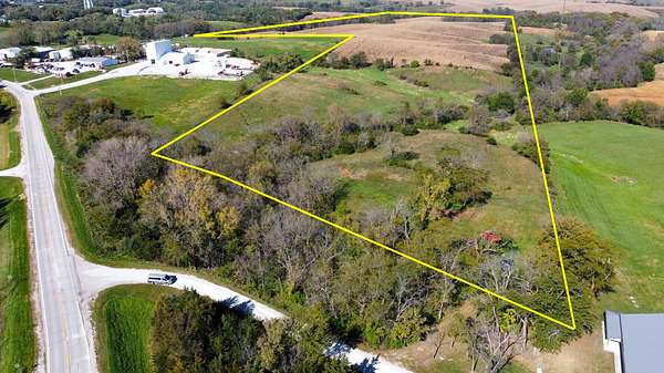 69 Acres of Land for Sale in Chariton, Iowa