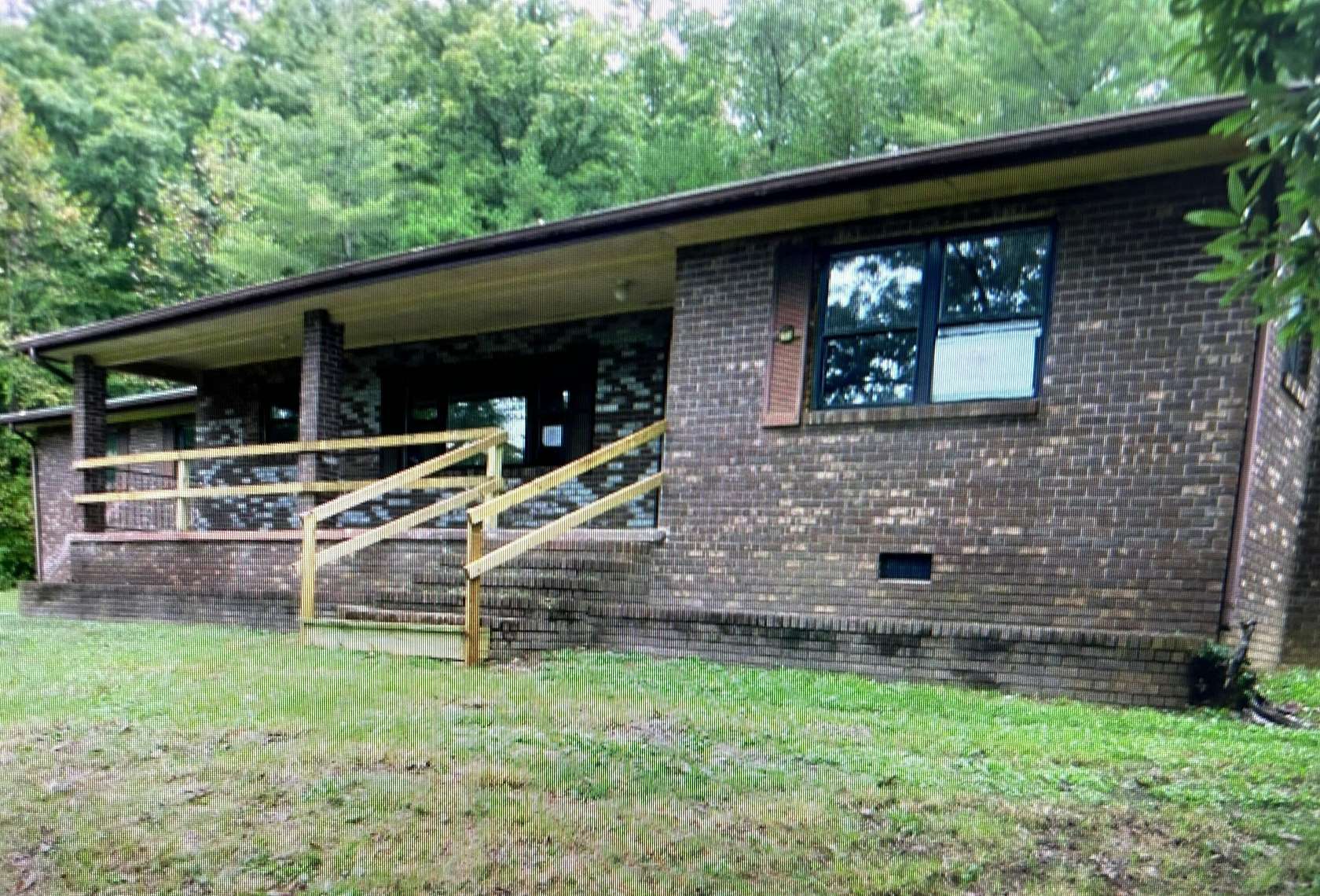 3.27 Acres of Land with Home for Sale in Barbourville, Kentucky