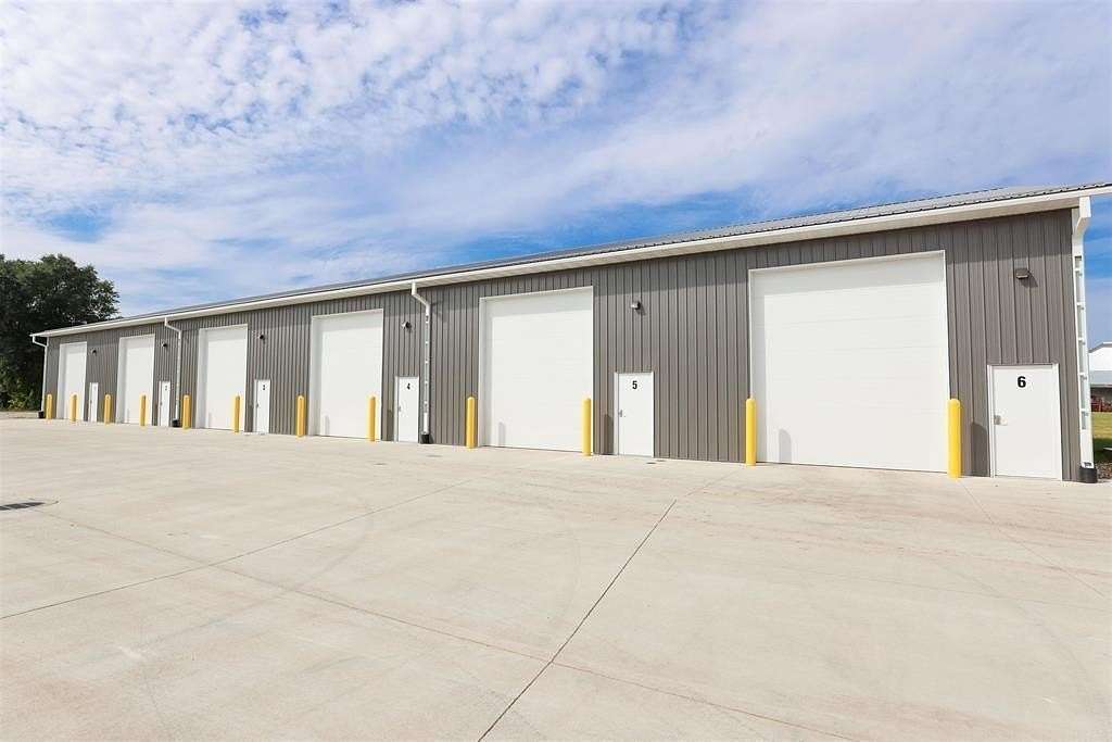 2 Acres of Commercial Land for Sale in Waterloo, Iowa