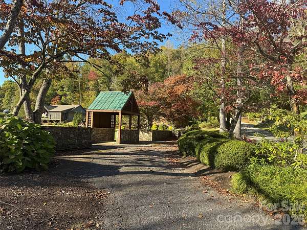 0.55 Acres of Residential Land for Sale in Waynesville, North Carolina