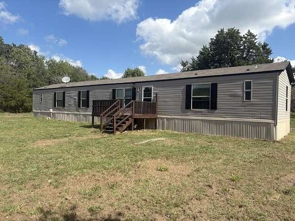 2.24 Acres of Land with Home for Sale in Kerens, Texas