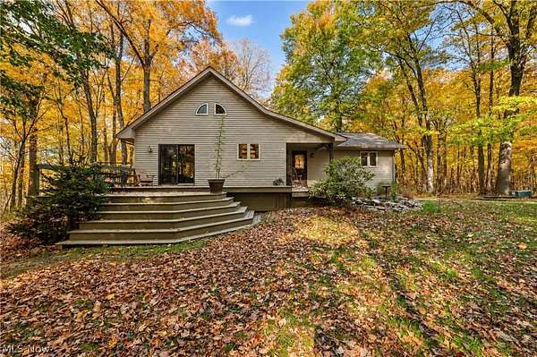 6.89 Acres of Land with Home for Sale in Austintown, Ohio